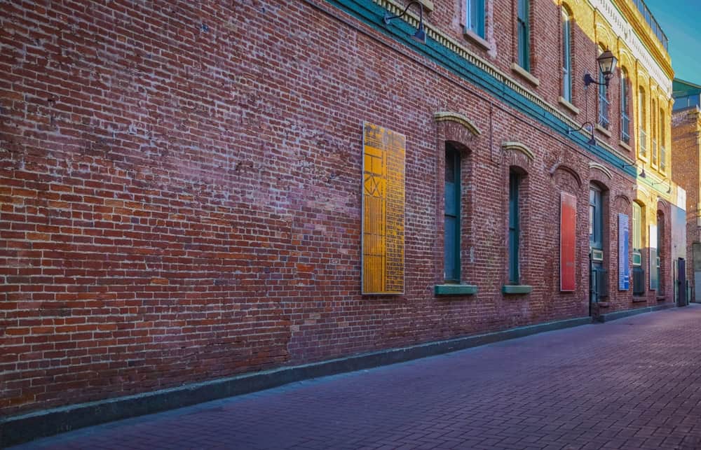 Common types of construction that require notice under the Party Wall Act Birmingham